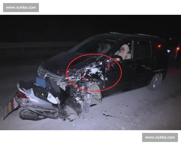 高速摩托车赛道突发事故全程记录惊险瞬间引发安全反思深度解析 高速摩托车赛道突发事故全程记录惊险瞬间引发安全反思深度解析